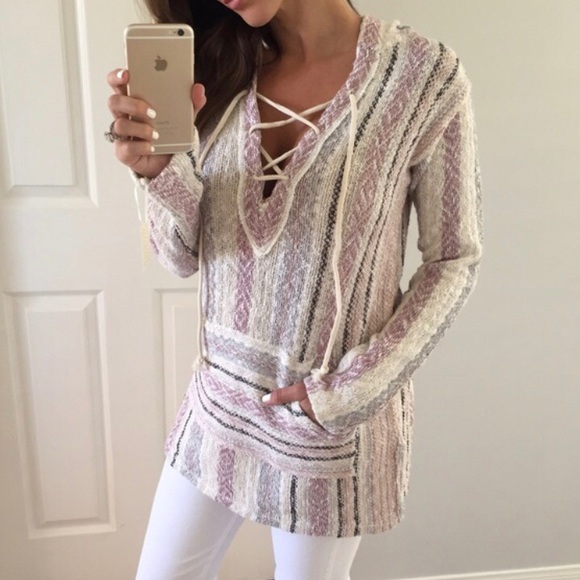Tops - NWOT California Boho Hoodie • XS • @mrsalliexo